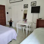 Napoli E Oltre House