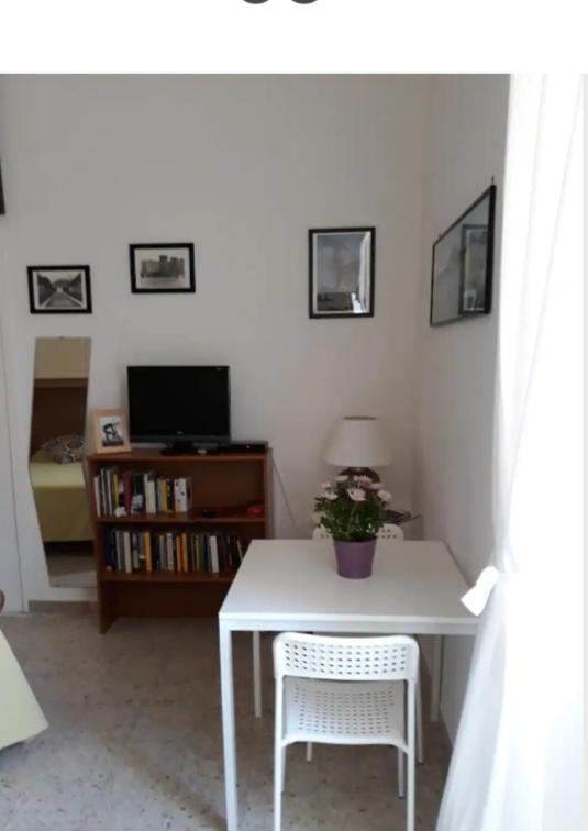 E Oltre House Appartamento Napoli